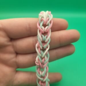 Heart rainbow loom bracelet